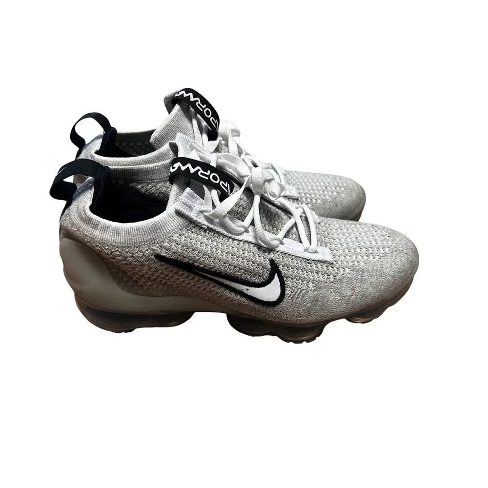 Nike Air Vapormax 2023 Flyknit Pure Platinum White Kids 6Y‎ DB1550-100